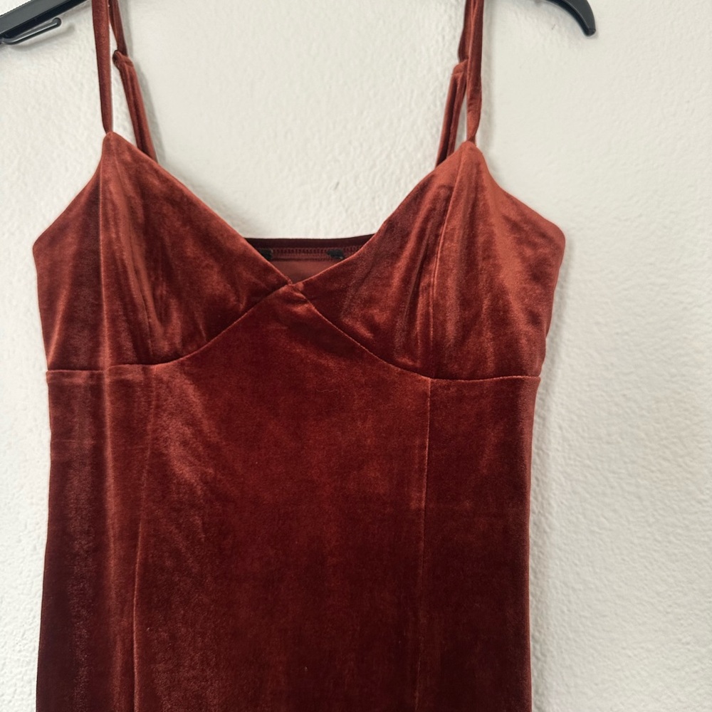 Reddish Brown Velvet Dress bodycon slit mini triangle - Picture 4 of 4